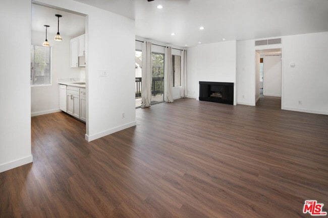 property at 11201 Summertime Ln