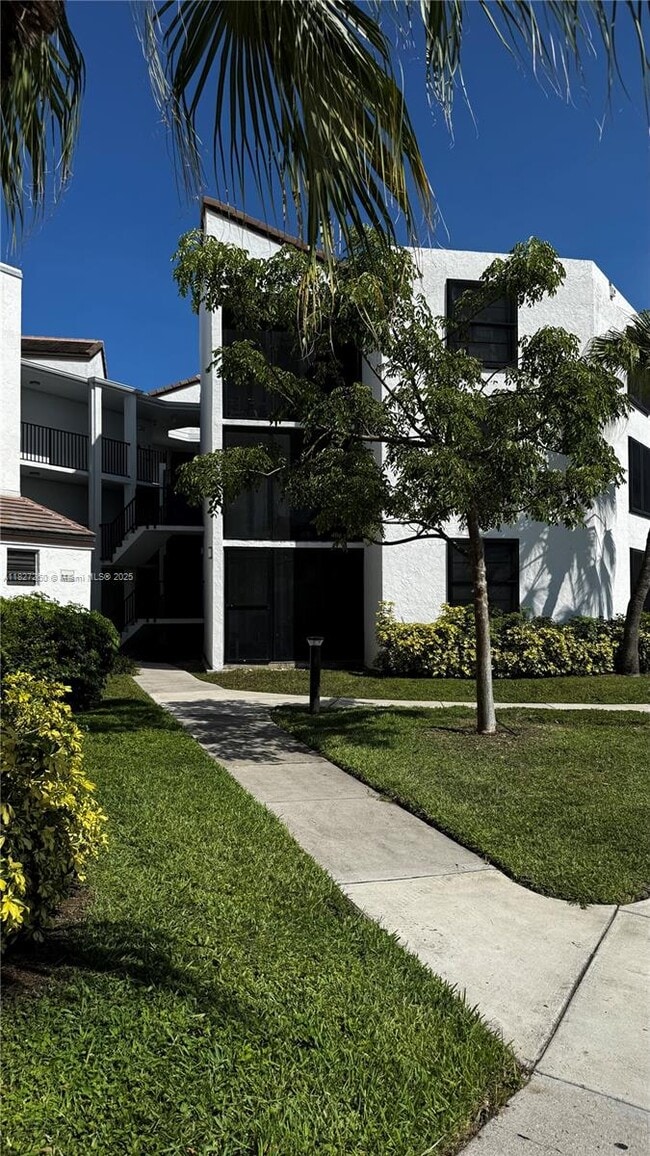 property at 212 Lake Pointe Dr