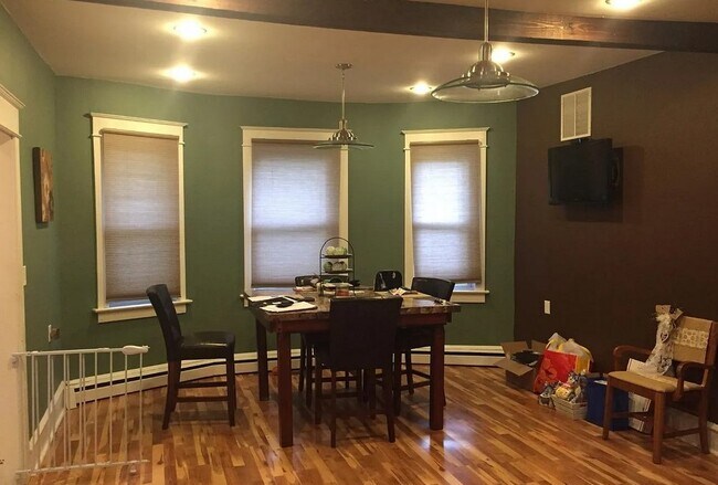301 Swarthmore Rd in Glassboro, NJ - Building Photo - Building Photo