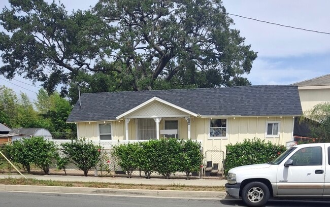 property at 714 S California St
