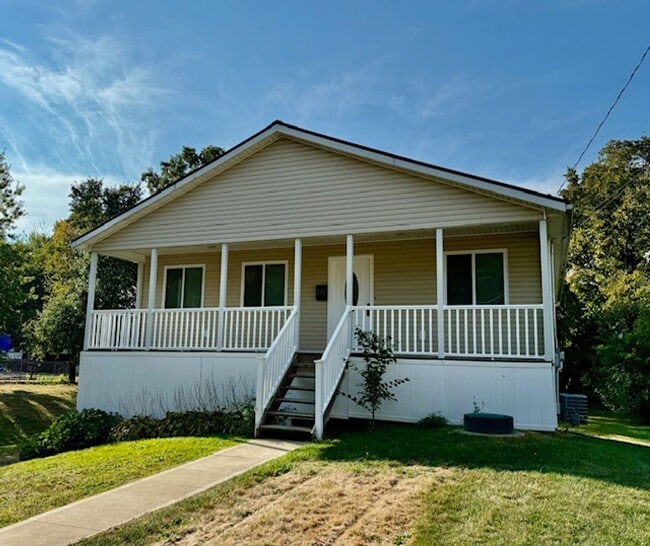 property at 119 Pearl St
