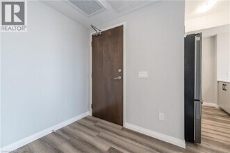 108 Garment St in Kitchener, ON - Building Photo - Building Photo