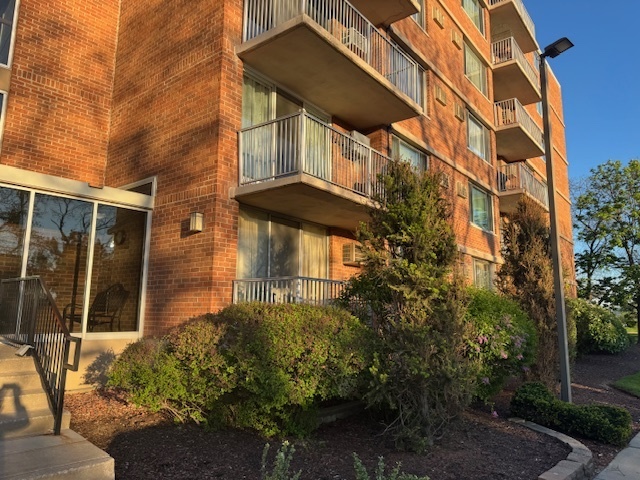 property at 2211 S Highland Ave