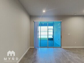 2431 Arbor Wind Dr in Lutz, FL - Building Photo - Building Photo