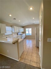 289 Deerleap Cir in Henderson, NV - Building Photo - Building Photo