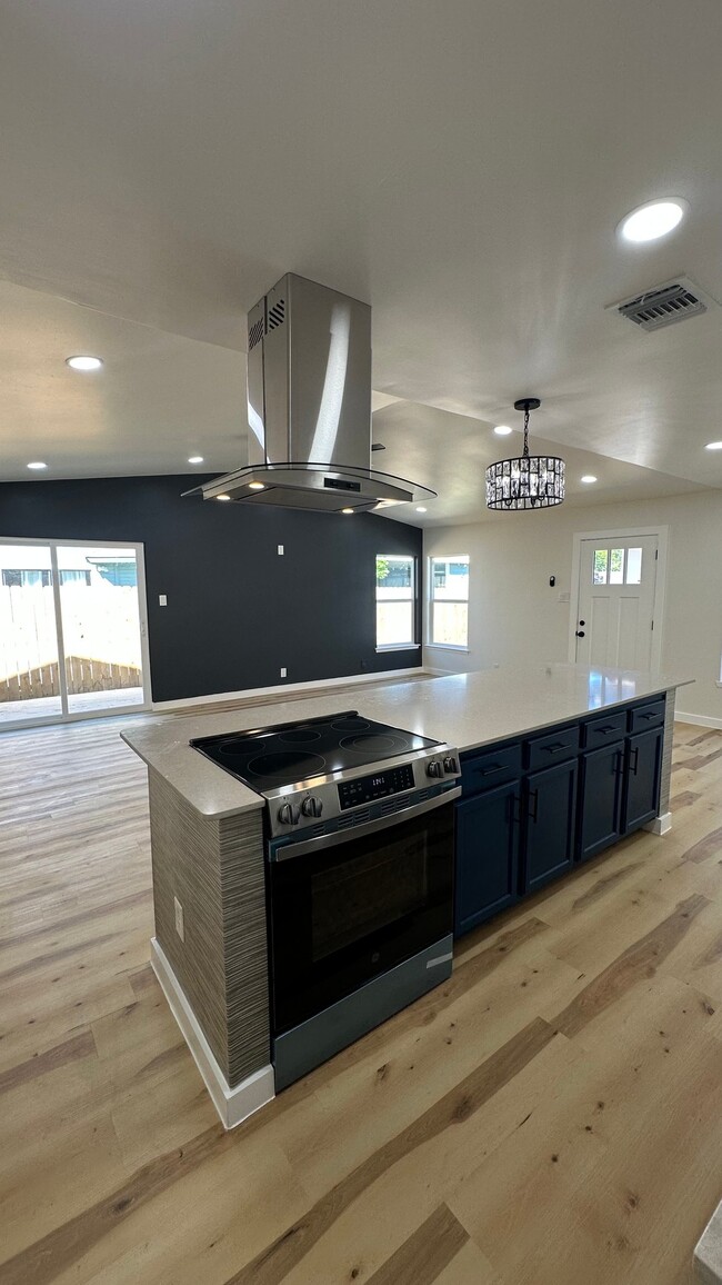 property at 6806 Arbor Springs Dr