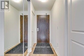 349-349 Rathburn Rd W in Mississauga, ON - Building Photo - Building Photo