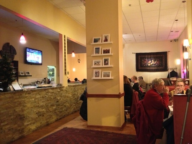 The Metropolitan Condos in Skokie, IL - Foto de edificio - Building Photo