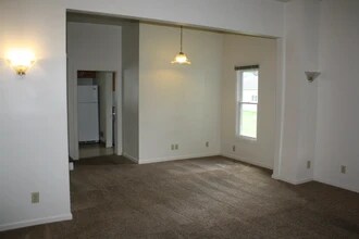 515 S Woodlawn Ave in Bloomington, IN - Foto de edificio - Building Photo