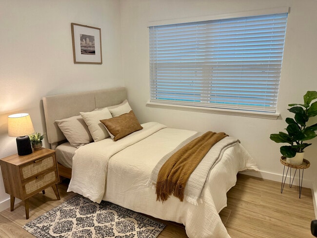 property at 6803 Hillcroft Dr