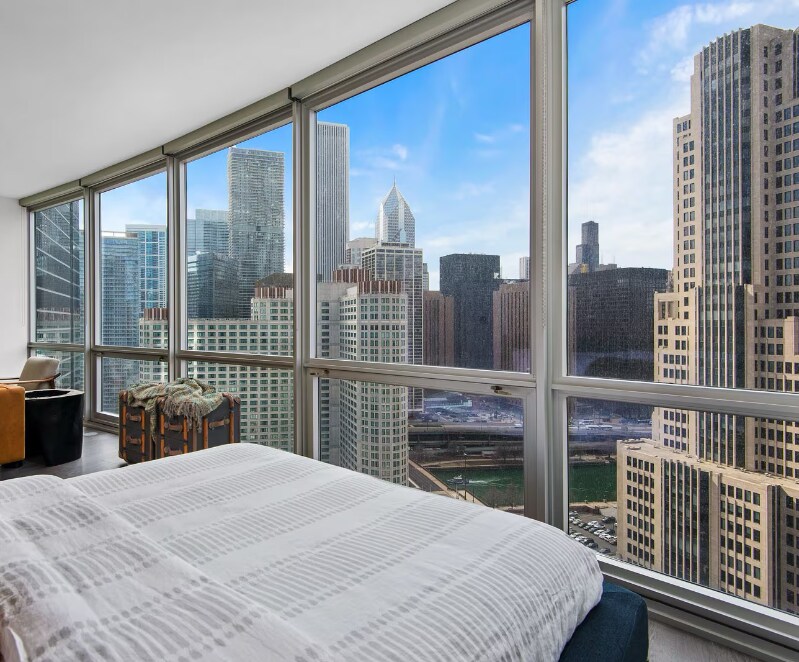 455 N New St in Chicago, IL - Building Photo