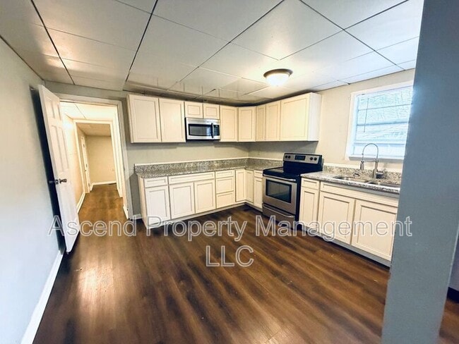 2111 Chamberlain Ave. in Chattanooga, TN - Building Photo - Building Photo