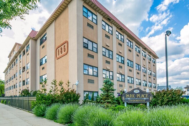 property at 185 W Park Ave