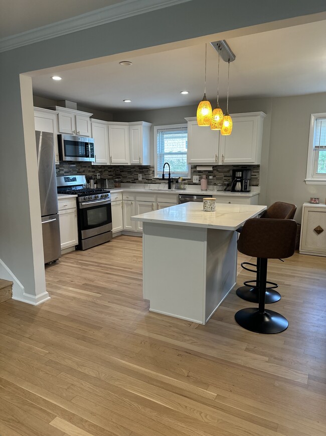 property at 1306 Shady Glen Dr