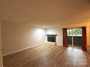 7201 Winery Ln in Charlotte, NC - Building Photo - Building Photo
