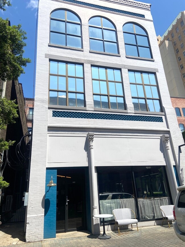 property at 2018 Morris Ave