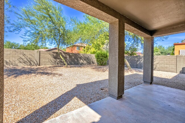 15438 W Monterosa St in Goodyear, AZ - Building Photo - Building Photo