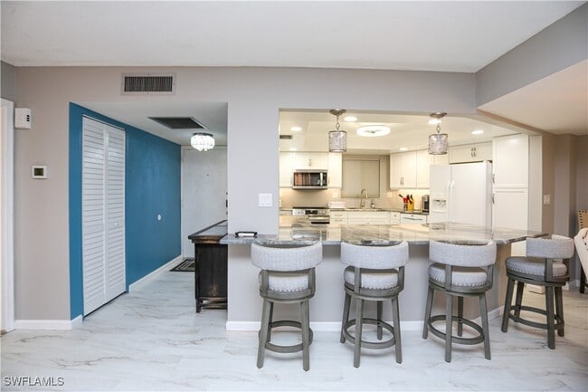 property at 413 Augusta Blvd