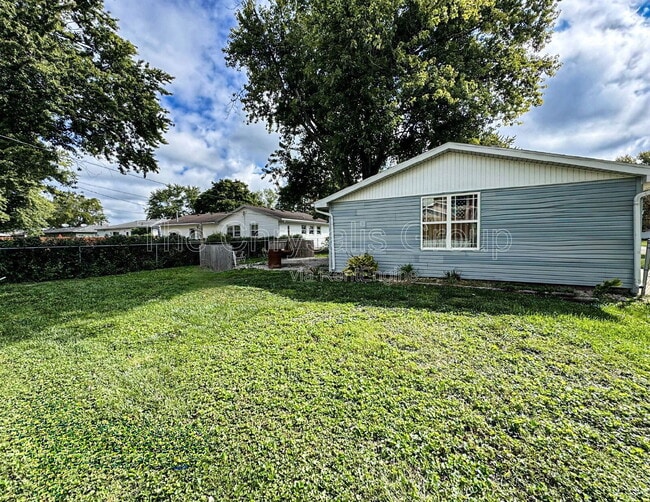 1802 Herbert St in Streator, IL - Building Photo - Building Photo