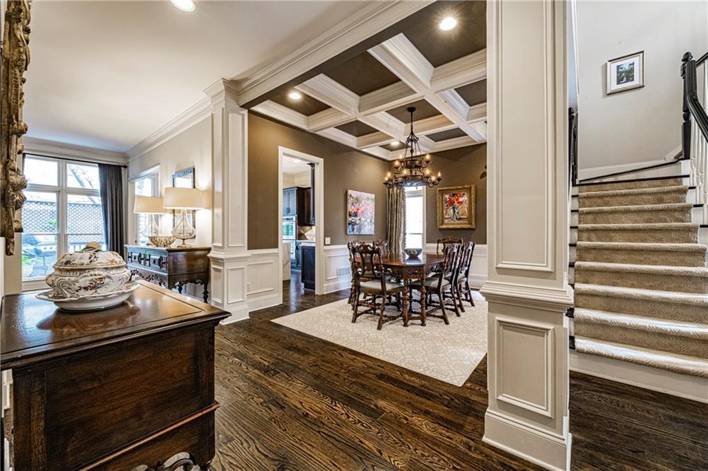 1122 Ashton Bluff Dr NE in Atlanta, GA - Building Photo