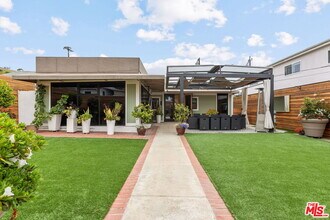 1/2 Hill St in Santa Monica, CA - Building Photo - Building Photo