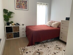 161 12th St, Unit 3A in Brooklyn, NY - Building Photo - Building Photo