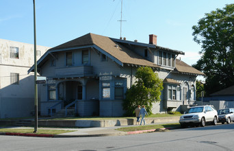 698 S 8th St in San Jose, CA - Building Photo - Building Photo