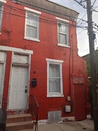 2315 N Mutter St photo'