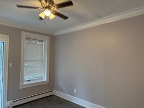 44 Lincoln Ave in Carbondale, PA - Building Photo - Building Photo