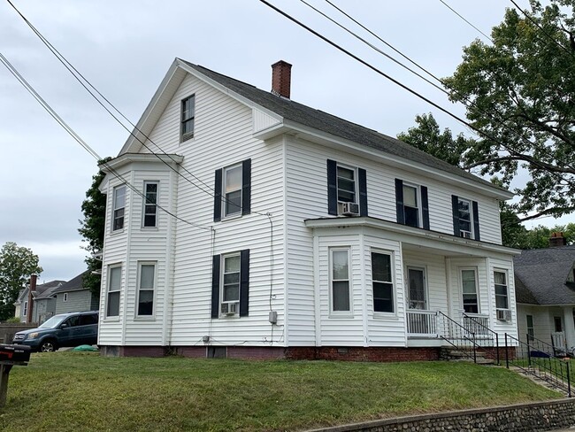 73 Walnut St, Unit 2, Unit 2