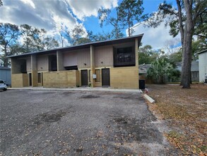 702 SW 70th Terrace in Gainesville, FL - Building Photo - Building Photo