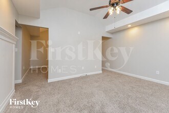 109 Pinehurst Rd in Trussville, AL - Foto de edificio - Building Photo