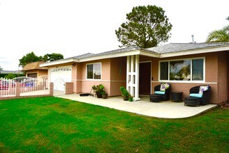 4930 Tyler St in Oceanside, CA - Building Photo - Building Photo