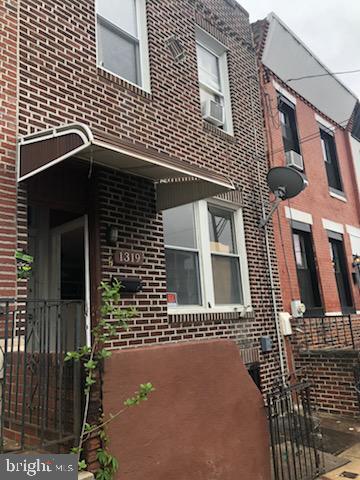 property at 1319 S 22nd St