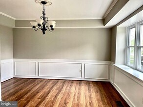 13121 Memory Ln in Fairfax, VA - Building Photo - Building Photo