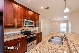 8663 Lancelot Ave in North Port, FL - Building Photo - Building Photo