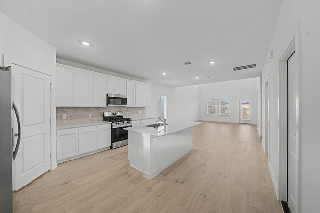 property at 4215 Camden Lakes St