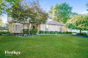 13008 Oakmere Dr in Pickerington, OH - Building Photo