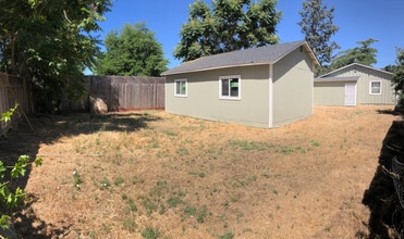 6329 10th Ave in Lucerne, CA - Building Photo - Building Photo