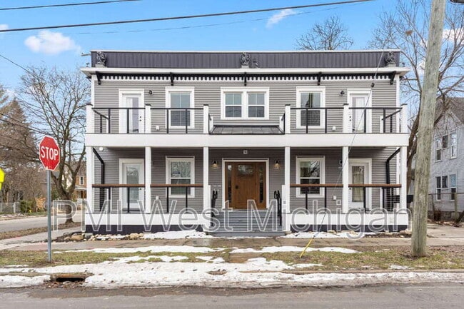 property at 802 Douglas St NW