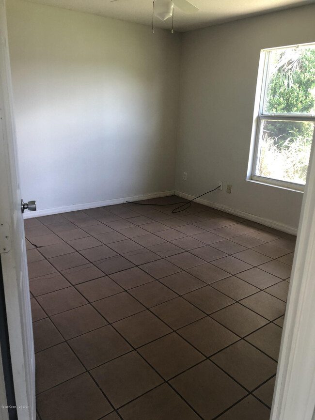 1009 4th Ave in Titusville, FL - Building Photo - Building Photo