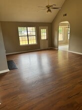 10826 E Ridge Dr in Olive Branch, MS - Building Photo - Building Photo