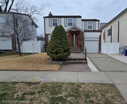 80-06 209th St in Queens, NY - Building Photo