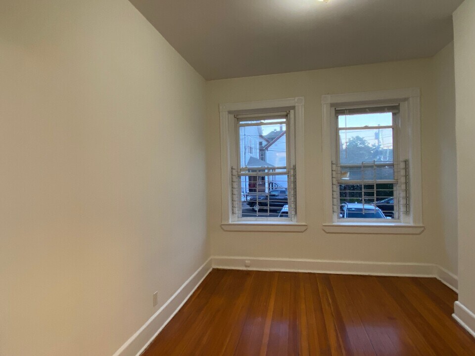 60 Brighton Ave, Unit 109 in Boston, MA - Foto de edificio