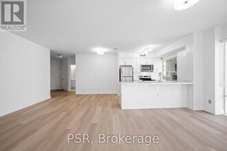 50-1250 John St in Toronto, ON - Building Photo - Building Photo