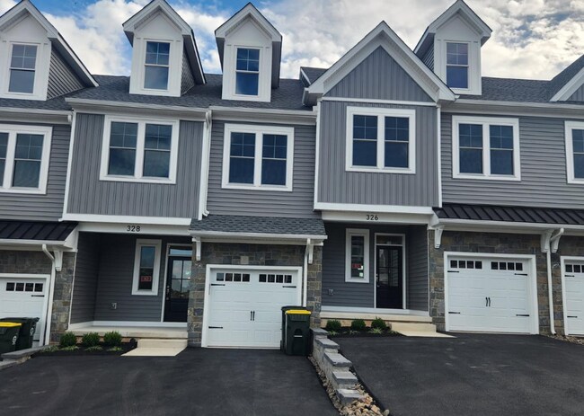 328 Foxtail Ln in Chalfont, PA - Foto de edificio - Building Photo