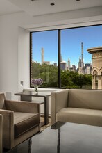 230 Central Prk W in New York, NY - Foto de edificio - Building Photo