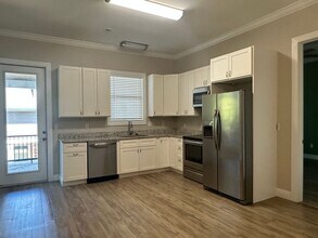 1822 15th St in Gulfport, MS - Building Photo - Building Photo