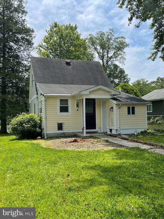 property at 2412 Poplar Rd