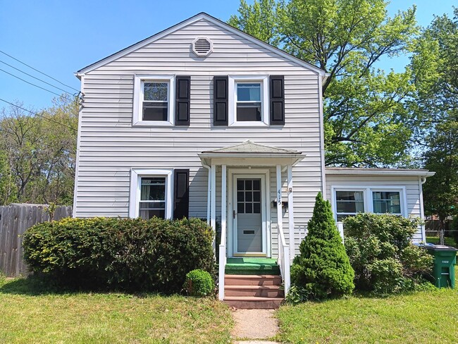 property at 415 Ford St
